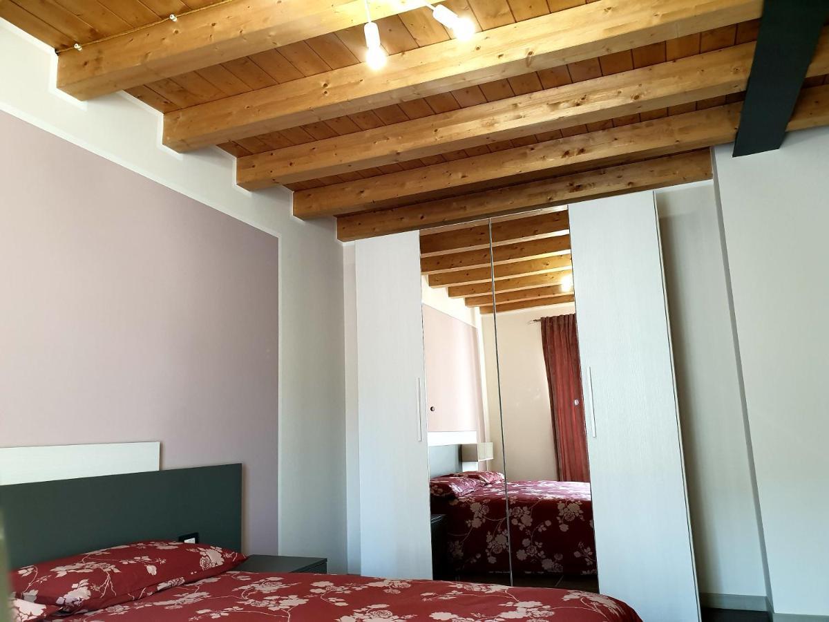Dimora Rosso San Zeno - Wifi Veloce E Adatto Per Famiglie Verona Exterior foto