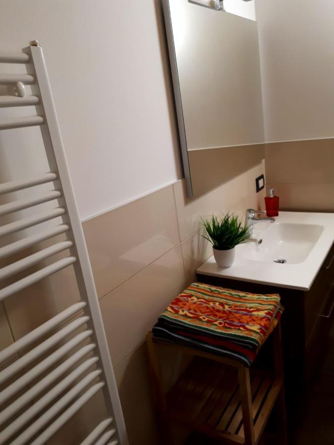 Dimora Rosso San Zeno - Wifi Veloce E Adatto Per Famiglie Verona Exterior foto